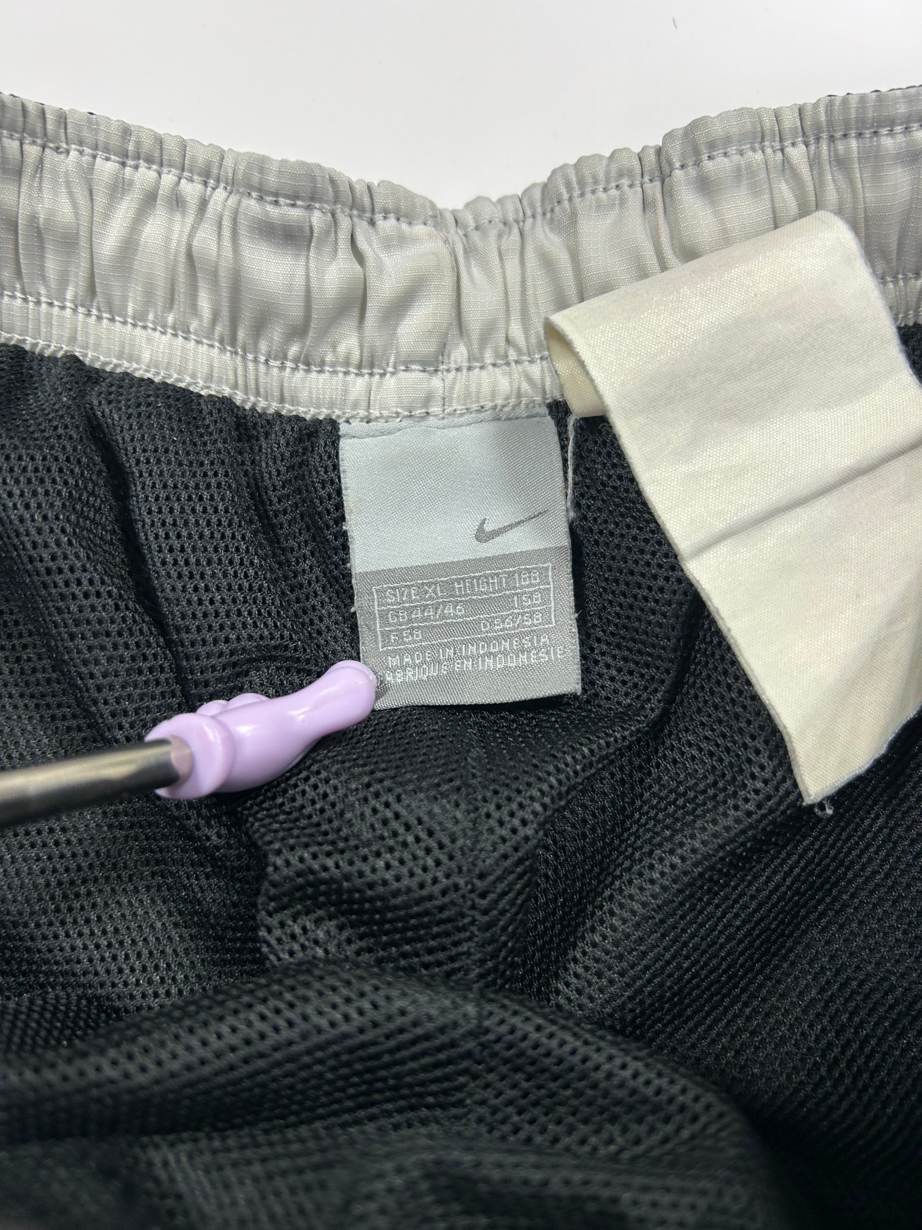 RARE Nike Vintage Trackpants Black - (XL)