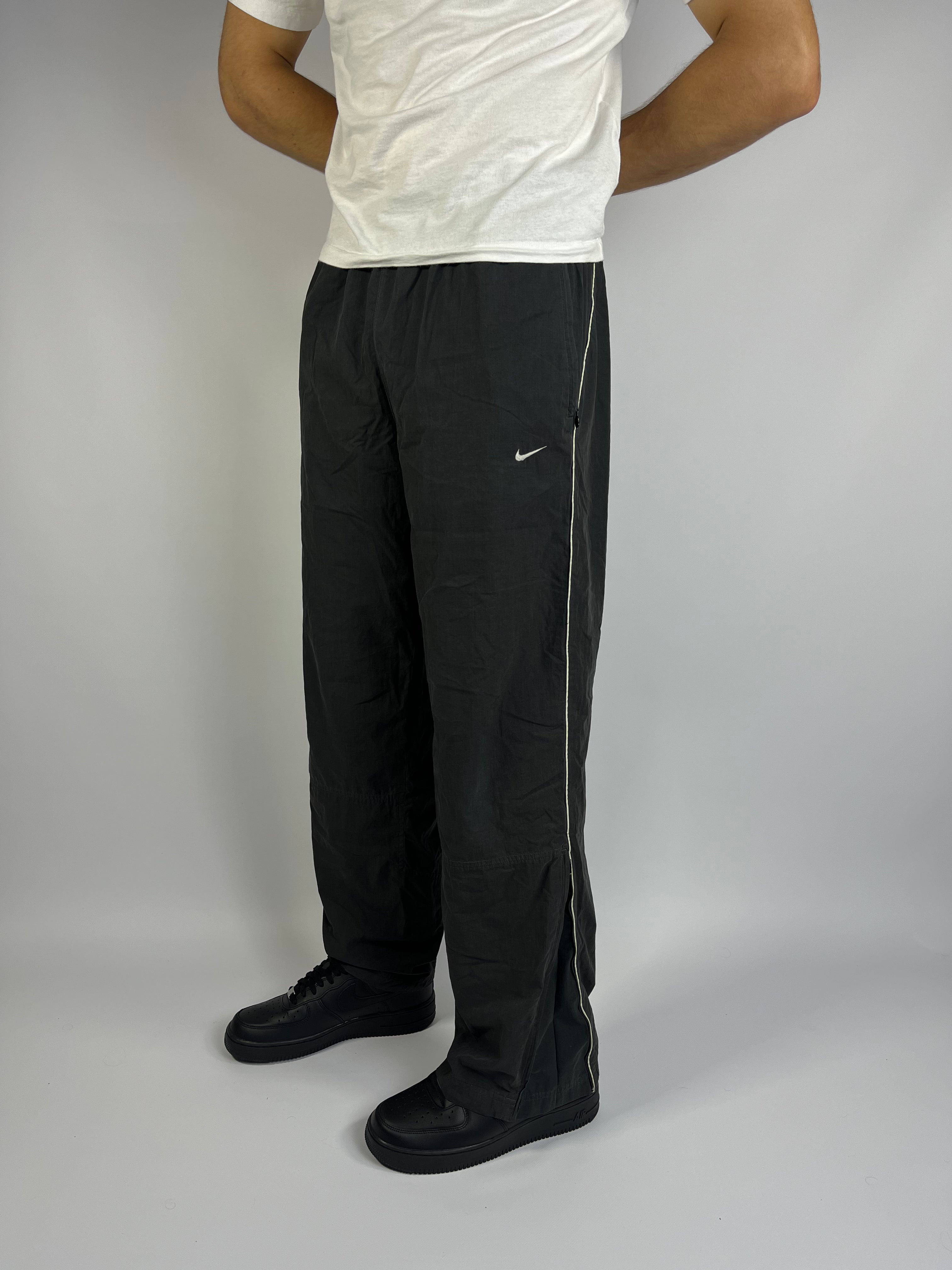 RARE Nike Vintage Trackpants Black - (M)