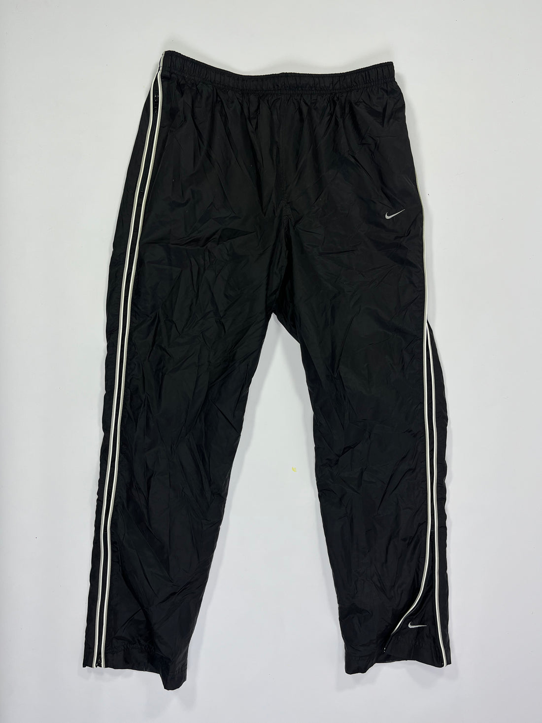 SUPER RARE Nike Vintage Trackpants Black - (M)