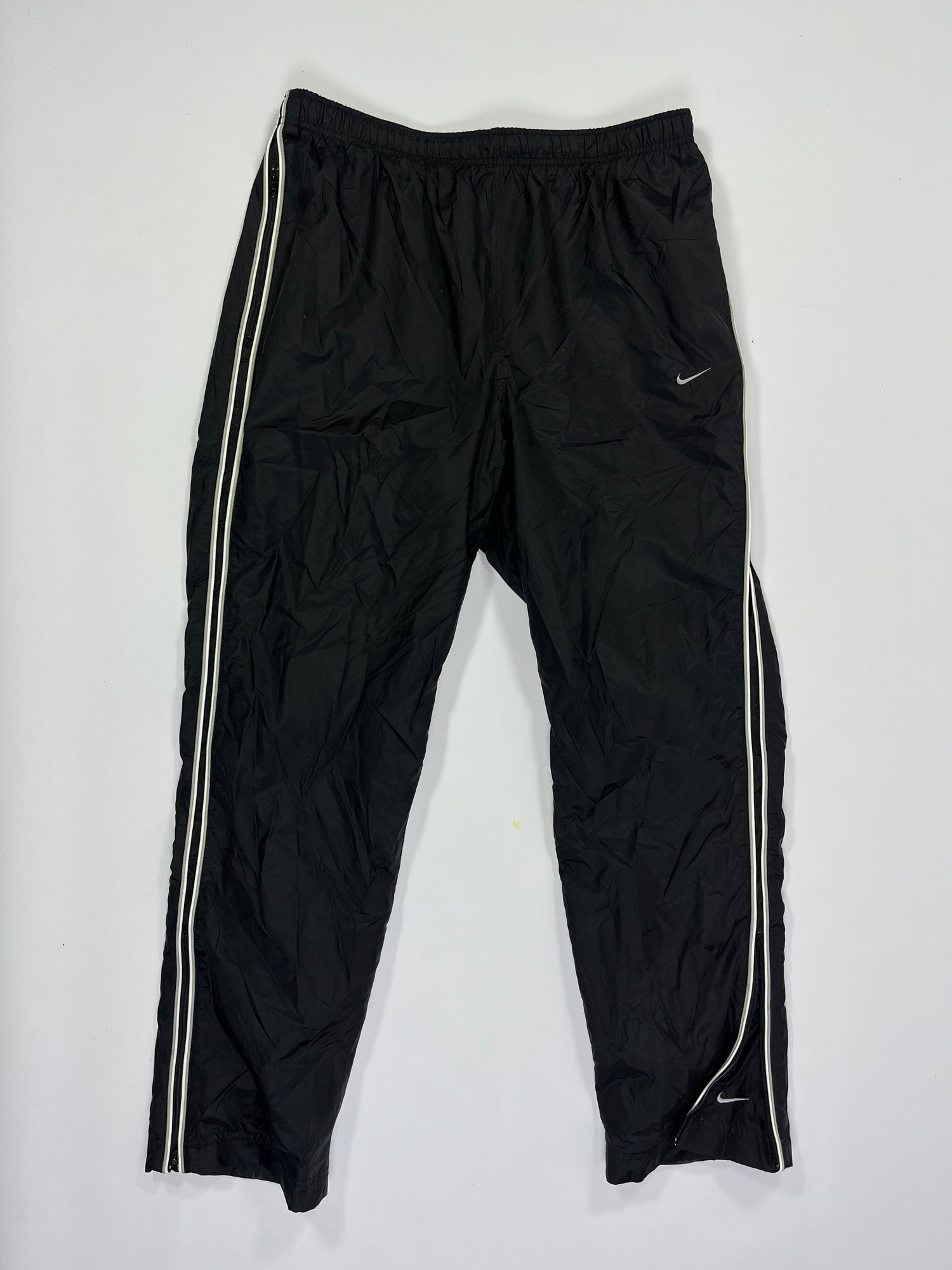 SUPER RARE Nike Vintage Trackpants Black - (M)