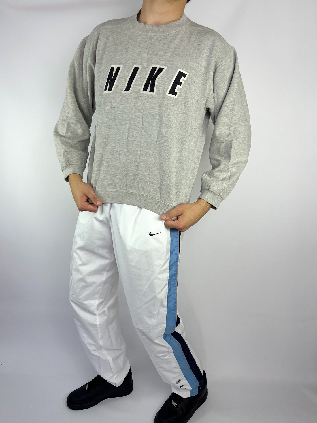 RARE Nike Vintage Sweatshirt Gray - (S)